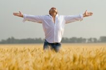 How to be alone – Finding Strength and not Despair in Solitude