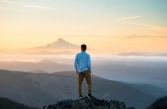 Unlocking the Power of Stillness: Practical Steps to Cultivate Inner Peace in Everyday Life